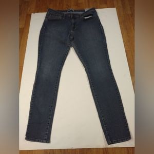 LEVI STRAUSS SIGNATURE MODERN SKINNY Womens Sz 16 L/C  Denim Blue Jeans EUC